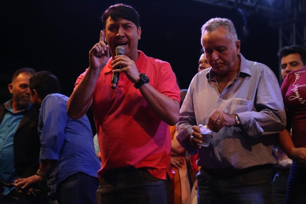 a23e7ff6-7918-462c-a5df-f295e907d0b2